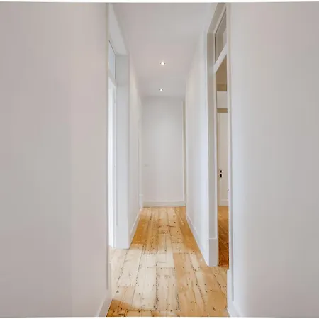 Monopoly House - Families Only! Lissabon